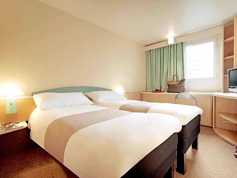 Ibis Baar Zug Exterior foto